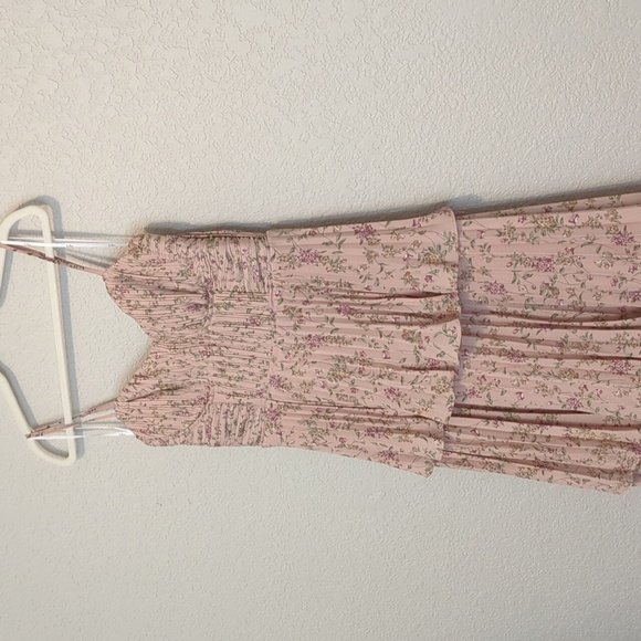 Lulu's Cascading Crush blush pink floral tiered sleeveless bustier midi dress - Picture 6 of 12